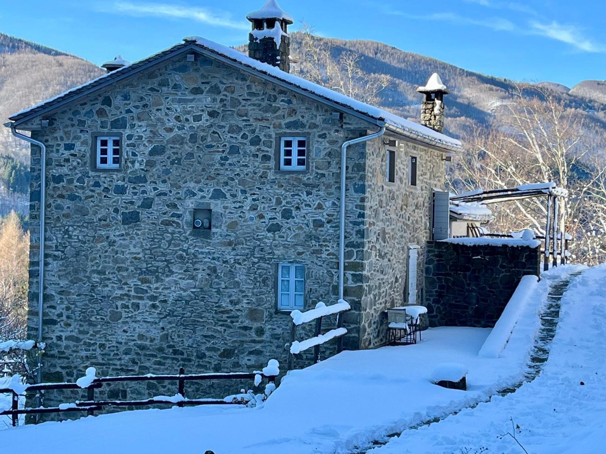 Sasso Al Melo - Apartments Cutigliano Bagian luar foto