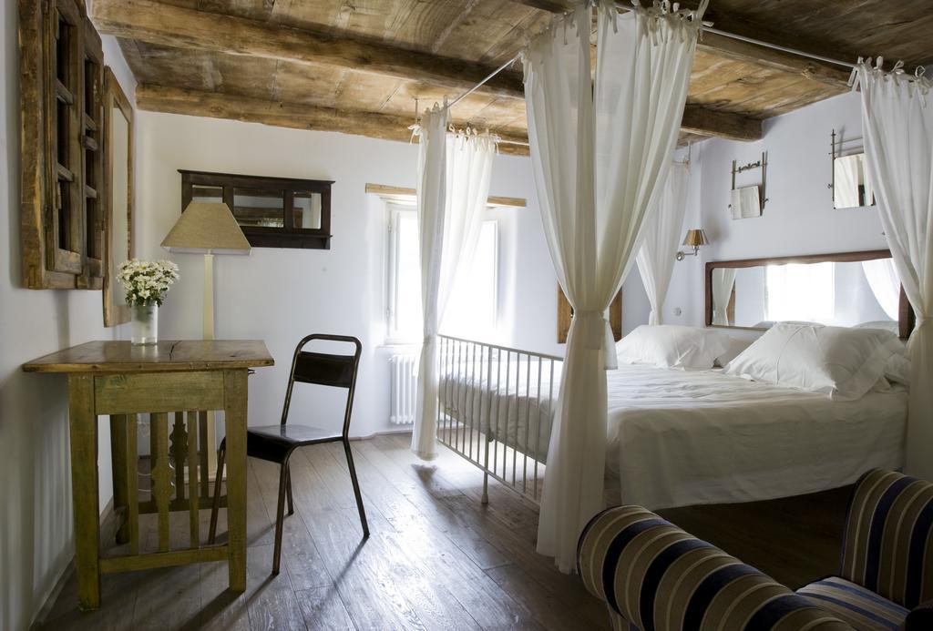 Sasso Al Melo - Apartments Cutigliano Ruang foto